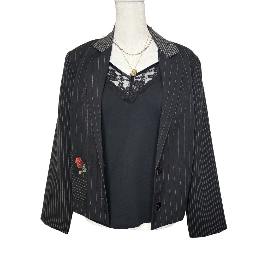 Y2K Vintage Pinstripe Patchwork Cropped Blazer Rose Embroidery Black Small